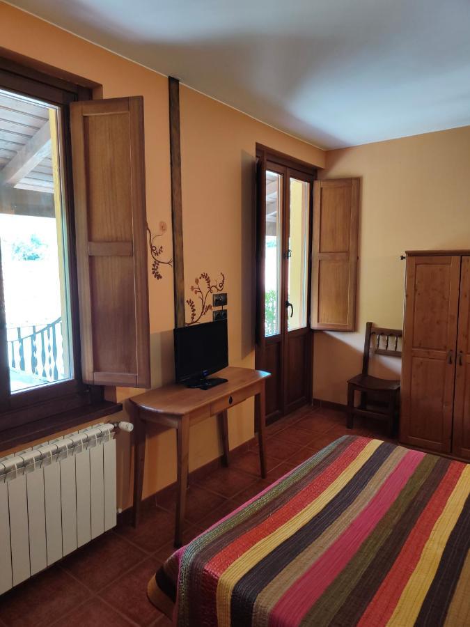 Hotel Dona Gaudiosa Пола-де-Лена Экстерьер фото